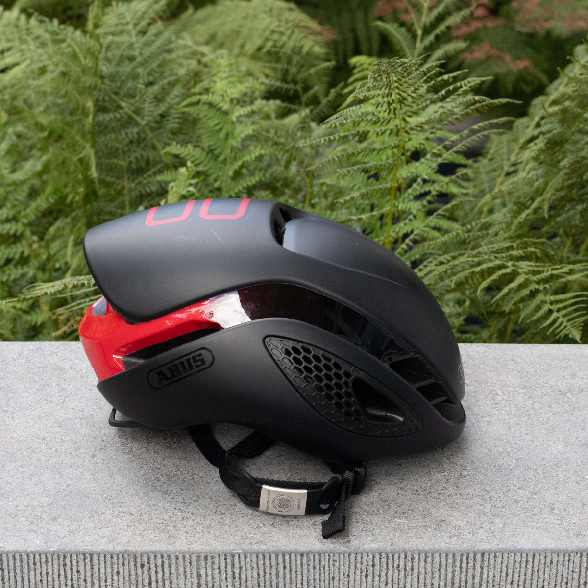 Skihelm-tag in gebruik, detailfoto